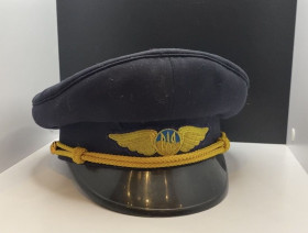 Вінтажний одяг, обув Винтажная одежда, обувь ^/--/^ 6 /--/ к /--/ 162 Фуражка пилота / гражданской авиации Украины  (размер 57) ^_^^^ 6 /--/ к /--/ 162 Фуражка пілота / цивільної авіації України (розмір 57) - фото фото фото