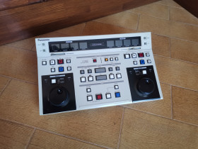 Відеомагнітофони, VHS-програвачі Видеомагнитофоны, VHS-проигрыватели ^/--/^ Линейный пульт видеомонтажа Panasonic AG-A /--/ 750-E микшерный видеопульт видеомонтажный контролер ^_^^^ Оінійний пульт відеомонтажу Panasonic AG-A /--/ 750-E мікшерний відеопульт відеомонтажний контролер - фото фото фото