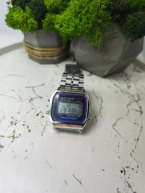 Наручні годинники Наручные часы ^/--/^ Лот Наручний електронний годинник  retro silver ^_^^^ Наручные электронные часы retro silver - фото фото фото