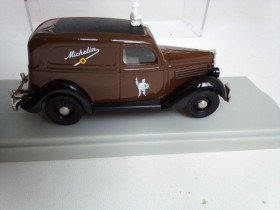 : Закордонні : Зарубежные ^/--/^ 1935 Ford Brown Michelin by Rextoys 1:43 - фото фото фото