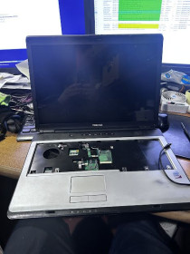 Toshiba Toshiba ^/--/^ Ноутбук Toshiba Satellite L /--/ 355-S /--/ 7812 № 241612502 ^_^^^ Ноутбук Toshiba Satellite L /--/ 355-S /--/ 7812 No 241612502 - фото фото фото