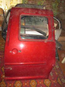 Двері та дах Двери и крыши ^/--/^ Дверь левая боковая сдвижная VW Caddy III 04-14 ^_^^^ Двері ліва бічна зсувна VW Caddy III 04-14 - фото фото фото