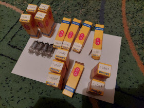 Радіолампи Радиолампы ^/--/^ Радиолампи Z /--/ 900 /--/ T, PHILIPS, новые в коробках! Тиратрон. Смотрите фото/описание. Редкость. Лот 1 шт. ^_^^^ Радіолампі Z /--/ 900 /--/ T, PHILIPS, нові в коробках! Тіратрон. Дивіться фото / опис. Рідкісність. Лот 1 шт. - фото фото фото
