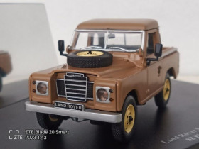 Інше Другое ^/--/^  Land Rover Series III 88 Pick Up. Universal Hobbies  UH  -4572- ^_^^^ Land Rover Series III 88 Pick Up. Universal Hobbies UH -4572 - фото фото фото