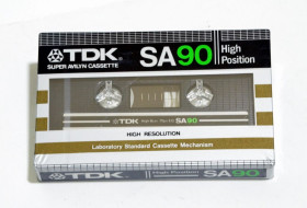 Касети Кассеты ^/--/^ Аудио кассета TDK SA 90 США 1982  запечатана ^_^^^ Аудіо касета TDK SA 90 США 1982 - фото фото фото