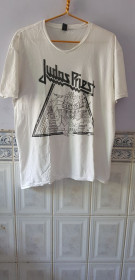 Футболки, майки Футболки, майки ^/--/^ Футболка &amp;quot;Judas Priest&amp;quot;  (100% cotton, XL,  Bangladesh) б/у ^_^^^ Футболка &amp;quot;Judas Priest&amp;quot; (100% cotton, XL, Bangladesh) б/у - фото фото фото
