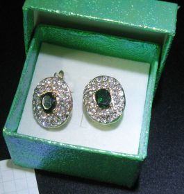 Сережки Серьги ^/--/^ Стильные серьги сережки с камнями в упаковочной коробке НОВЫЕ ^_^^^ Стильні сережки з каменями в пакувальній коробці - фото фото фото
