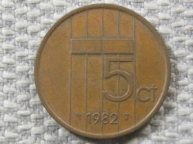 Нідерланди Нидерланды ^/--/^ Нидерланды 5 центов 1982 года #3923 ^_^^^ Нідерланди 5 центів 1982 #3923 - фото фото фото