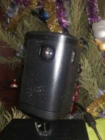 Проектори Проекторы ^/--/^ DLP мини проектор  с bluetooth колонкой pico projector SEEYING MT ^_^^^ DLP міні проектор з bluetooth колонкою pico projector SEEYING MT - фото фото фото