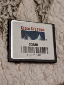 Карти пам'яті Карты памяти ^/--/^ Карта памяти 32 мб  (не гб) cisco-sandisk 1.39/6.75 compactflash cf compact flash sdcfb-32-aa /--/ 020 - фото фото фото