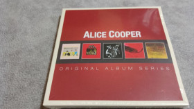 Музичні диски Музыкальные диски ^/--/^ Alice Cooper - ORIGINAL ALBUM SERIES . 5 cd запечатанный американский бокс-сет ^_^^^ Alice Cooper - ORIGINAL ALBUM SERIES . 5 cd задрукований американський бокс-сет - фото фото фото