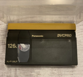 Інші комплектуючі Другие комплектующие ^/--/^ Видеокассета Panasonic DVC PRO AJ-P /--/ 126 /--/ LP ^_^^^ Відеокасета Panasonic DVC PRO AJ-P /--/ 126 /--/ LP - фото фото фото