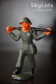 Фігурки, солдатики Фигурки, солдатики ^/--/^ солдат армии ГДР 70 - 75 /--/ мм резина ^_^^^ солдат армії НДР 70 - 75 /--/ мм гума - фото фото фото