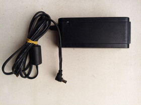 Адаптери живлення Адаптеры питания ^/--/^ Б/У Блок живлення VeriFone model:AU-7992 /--/ n 9 /--/ V/4 /--/ A    (штекер 5.5 /--/ x /--/ 2.5 мм) код. ЗУ /--/ 6 ^_^^^ Б/У Блок питания VeriFone model:AU-7992 /--/ n 9 /--/ V/4 /--/ A (штекер 5.5 /--/ x /--/ 2.5 мм) код. ЗУ /--/ 6 - фото фото фото