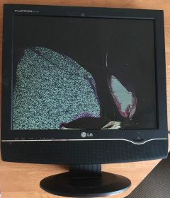 LG LG ^/--/^ Телевизор LG M /--/ 1717 /--/ ad. Б/у. Нерабочий. Матрица битая! ^_^^^ Телевізор LG M /--/ 1717 /--/ ad. Б/у. Неробочий. Матриця біта! - фото фото фото