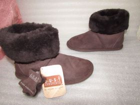 УГГІ (UGG) УГГИ (UGG) ^/--/^ Сапоги УГГИ 100% НАТУРАЛЬНАЯ ОВЧИНА ~J.U.S.T SHEEPSKIN ~ р 35-36 НОВЫЕ ^_^^^  Са.U.S.T SHEEPSKIN ~ р 35-36 НОВІ - фото фото фото