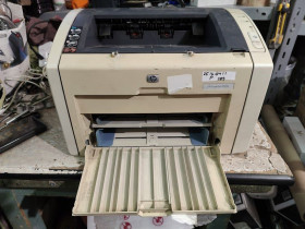 Принтери Принтеры ^/--/^ Лазерный принтер HP LaserJet 1022 /--/ n с картриджем № 25160411 ^_^^^ Лазерний принтер HP LaserJet 1022 /--/ n з картриджем No 25160411 - фото фото фото