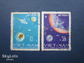 Освоєння космосу Освоение космоса ^/--/^ 2 марки повна серія В&amp;apos;єтнам 1966 космос супутнік Луна-9 гаш ^_^^^ 2 марк полная серия Вьетнам 1966 космос сопутник Луна-9 гаш - фото фото фото