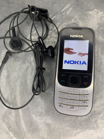 Nokia, Microsoft Nokia, Microsoft ^/--/^ Мобільний телефон Nokia 2330 з гарнітурою ^_^^^ Мобильный телефон Nokia 2330 с гарнитурой - фото фото фото