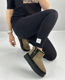 УГГІ (UGG) УГГИ (UGG) ^/--/^ Замшевые угги на платформе, угги с замком, уги замок 36,38-40 /--/ р код 3528 39 ^_^^^ Замшеві вуги на платформі, вуги з замком, вуги замок 36-40 /--/ р код 3528 39 - фото фото фото