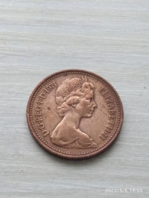Єлизавета II (після ) Елизавета II (после ) ^/--/^ Великобританія 1 пенні 1971 /--/ р. ^_^^^ Великобритания 1 пенни 1971 /--/ г. - фото фото фото