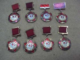 Відзнаки Знаки отличий ^/--/^ знак почетный донор ссср лот 8 шт №10359 ^_^^^ знак почесний донор СРСР лот 8 шт No /--/ 10359 - фото фото фото