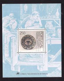 Португалія Португалия ^/--/^ EU  Португалия  1990 г  MNH - блок ^_^^^ EU Португалія 1990 MNH - блок - фото фото фото