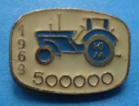 Пам'ятні і ювілейні Памятные и юбилейные ^/--/^ Южмаш Выпуск 500000 тракторов 1969 ЮМ трактор синий 2 ^_^^^ Південмаш Випуск 500000 тракторів 1969 ЮМ трактор синій 2 - фото фото фото