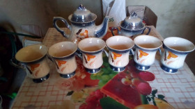 Кухонне начиння, посуд, столове срібло Кухонная утварь, посуда, столовое серебро ^/--/^ Сервізи чайний  (кофейний) 2 різні набори рідкісні ^_^^^ Сервизы чайный (кофейный) 2 различные наборы редки - фото фото фото