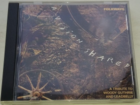 Музичні диски Музыкальные диски ^/--/^ VARIOUS A Vision Shared  (A Tribute To Woody Guthrie And Leadbelly)  CD US ^_^^^ Vision Shared (A Tribute To Woody Guthrie And Leadbelly) CD US - фото фото фото