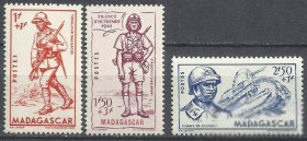 Мадагаскар Мадагаскар ^/--/^ Мадагаскар франц. 1941 Солдаты военная униформа 3 /--/ м. ^_^^^ Мадагаскар франц. 1941 Солдати військова уніформа 3 /--/ м. - фото фото фото