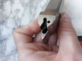 Інші аксесуари та комплектуючі Другие аксессуары и комплектующие ^/--/^ Резец с мех. креплением TaeguТec  20*20 /--/ мм ^_^^^ Різець з хутряним кріпленням TaeguТec 20*20 /--/ мм - фото фото фото