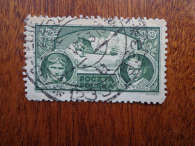 Польща Польша ^/--/^ Польша, 1933, авиация  ( летчики Звирко и Вигура ) , гаш. КЦ 3 евро ^_^^^ Польща, 1933, авіація ( льотчики Звірко і Вігура), гаш. КЦ 3 євро - фото фото фото