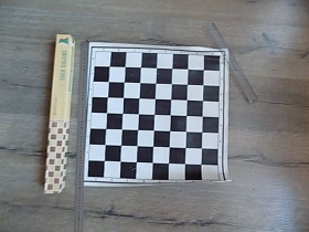Інше Другое ^/--/^ Пластмассовая шахматная доска СССР 50 /--/ х /--/ 50 см 1975 /--/ г. ^_^^^ Пластмасова шахова дошка СРСР 50 /--/ х /--/ 50 см 1975 /--/ р. - фото фото фото