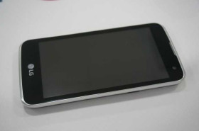 Плівки для екранів Пленки для экранов ^/--/^ Бронированная пленка для LG K /--/ 4 LTE ^_^^^ Броньована плівка для LG K /--/ 4 LTE - фото фото фото