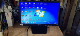 LG LG ^/--/^ Широкоформатный LED монитор 19 дюймов LG Flatron E /--/ 1942 /--/ C-BN № 23170713 ^_^^^ Широкоформатний LED монітор 19 дюймів LG Flatron E /--/ 1942 /--/ C-BN No 23170713 - фото фото фото