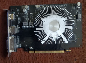 Відеокарти Видеокарты ^/--/^ Видеокарта HD /--/ 6670 1 /--/ GD /--/ 5 Asus ^_^^^ Видеокарта HD /--/ 6670 1 /--/ GD /--/ 5 - фото фото фото