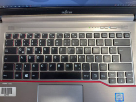 Клавіатури Клавиатуры ^/--/^ Клавіатура до ноутбука  Fujitsu Lifebook  E /--/ 754  є з підсвіткою, є без ^_^^^ Клавиатура к ноутбуку Fujitsu Lifebook E /--/ 754 является с подсветкой. - фото фото фото