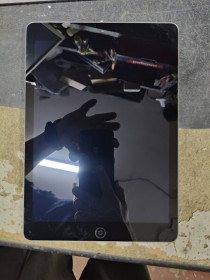 Apple iPad Apple iPad ^/--/^ Планшет Apple iPad Air Wi-Fi 64 /--/ Gb Silver № 25080903 ^_^^^ Apple iPad Air Wi-Fi 64 /--/ Gb Silver No 25080903 - фото фото фото