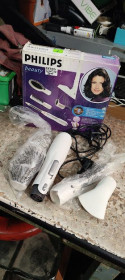 Інша техніка Другая техника ^/--/^ Стайлер / Фен-щетка Philips HP 4664 № 23131221 ^_^^^ Фен-щітка Philips HP 4664 No 23131221 - фото фото фото