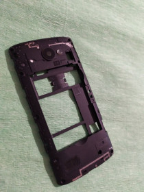 Корпуса на LG Корпуса на LG ^/--/^ Средняя часть с вибро и динамиком LG H /--/ 324 б/у, оригинал ^_^^^ Середня частина з вібро і динаміком LG H /--/ 324 б/у, оригінал - фото фото фото