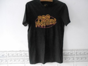 Футболки, майки Футболки, майки ^/--/^ Футболка &amp;quot;Foo Fighters&amp;quot;  (100% cotton, XS, Turkey) ^_^^^ Футболка &amp;quot;Foo Fighters &amp;quot; (100% cotton, XS, Turkey) - фото фото фото