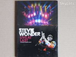 Музичні диски Музыкальные диски ^/--/^ Stevie Wonder ‎– Live At Last: A Wonder Summer's Night (DVD, Unofficial Release, Digipak) ^_^^^ Stevie Wonder - Live At Last: A Wonder Summer's Night (DVD, Unofficial Release, Digipak) - фото фото фото
