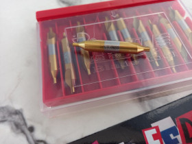 Інші аксесуари та комплектуючі Другие аксессуары и комплектующие ^/--/^ Свердло центровочне  (центровка /пряма) Ф /--/ 3 /--/ мм ^_^^^ Свердло центровочное (центровка / прямая) Ф /--/ 3 /--/ мм - фото фото фото