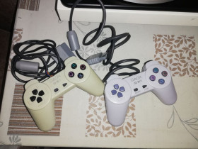 Sony Sony ^/--/^ 2 шт.  джойстики на Sony PlayStation 1-2 / дефект ^_^^^ 2 шт. джойстики на Sony PlayStation 1-2 / дефект - фото фото фото