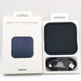 Зарядні пристрої Зарядные устройства ^/--/^ Безпровідна зарядка Samsung  EP-P /--/ 2400  15 /--/ watt Уцінка від 1 грн ^_^^^ Беспроводная зарядка Samsung EP-P /--/ 2400 15 /--/ watt Уценка от 1 грн - фото фото фото
