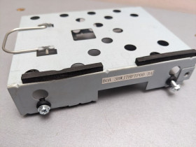 Інші комплектуючі Другие комплектующие ^/--/^ Корзина HDD для моноблока HP Pro 3420 AiO б/в, оригінал, з гвинтами для HDD. ^_^^^ Корзина HDD для моноблока HP Pro 3420 AiO б/у, оригинал, с винтами для HDD. - фото фото фото