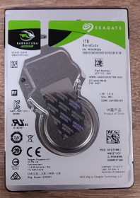 Жорсткі диски Жесткие диски ^/--/^ Жорсткий диск Seagate BarraCuda HDD 1 /--/ TB 5400 /--/ rpm 128 /--/ MB ST /--/ 1000 /--/ LM /--/ 048 2.5 SATA III - б/у ^_^^^ Жесткий диск Seagate BarraCuda HDD 1 /--/ TB 5400 /--/ rpm 128 /--/ MB ST /--/ 1000 /--/ LM /--/ 048 2.5 SATA III - б/у - фото