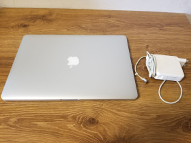 Apple MacBook Apple MacBook ^/--/^ MacBook Pro 15&amp;quot; Mid 2015 • Core i /--/ 7-4980 /--/ HQ 2.8 /--/ Ghz • SSD 512 /--/ GB • 16 /--/ GB RAM • Radeon R /--/ 9 370 /--/ X - фото фото фото