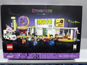 Конструктори Конструкторы ^/--/^ Блоковый конструктор LEGO Ideas BTS Dynamite (21339) Новый! ^_^^^ LEGO Ideas BTS Dynamite (21339) Новий! - фото фото фото